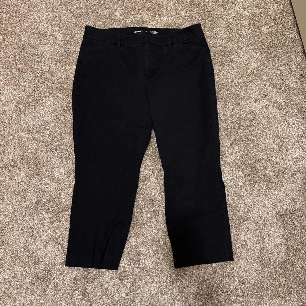 Old Navy Black High-Rise Pixie Pants